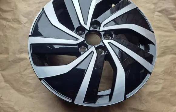 Volkswagen Polo VI R15 alloy rim 2G0601025AS