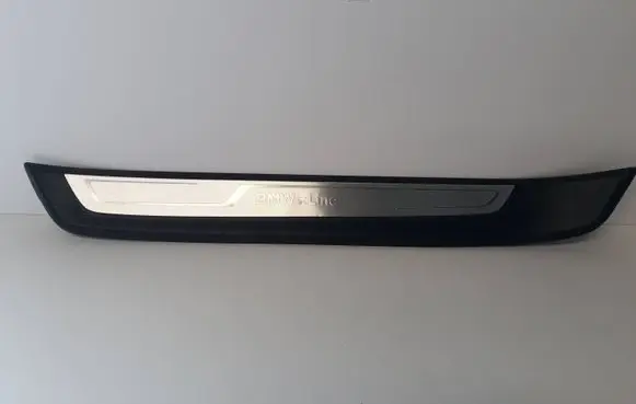 BMW X1 E84 Front sill trim cover 7318565 8047745 7318567