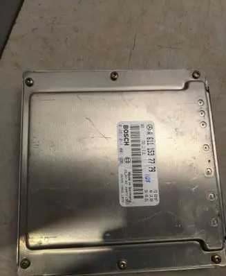 Mercedes-Benz C W203 Engine control unit/module A6111537779 0281011001 28RTF131
