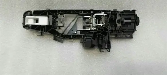 Rear door exterior handle/bracket