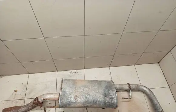 Nissan Pathfinder R51 Middle muffler/silencer 