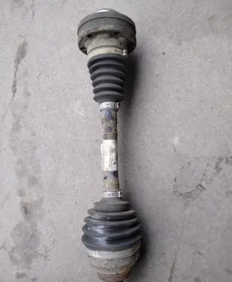 Seat Alhambra (Mk2) Front driveshaft