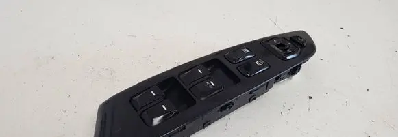 Hyundai ix35 Electric window control switch 935702Y8109P PM81P
