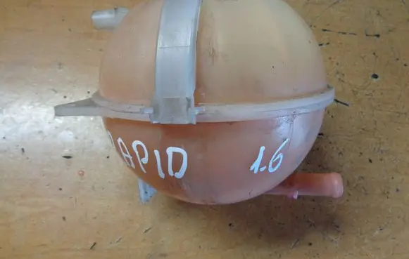 Skoda Rapid (NH) Coolant expansion tank/reservoir 6Q0121407B