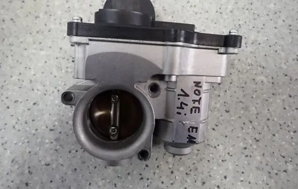 Nissan Note (E11) Throttle body valve