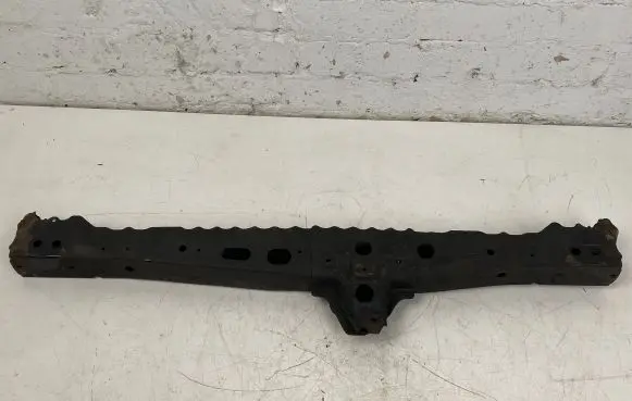 Toyota Auris 150 Front subframe
