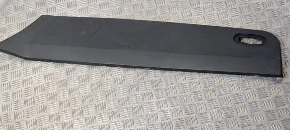 Mercedes-Benz Sprinter W901 W902 W903 W904 Rear fender molding trim A9066901682 ZGS001 A9066902062