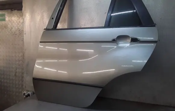 BMW X5 E53 Rear door 