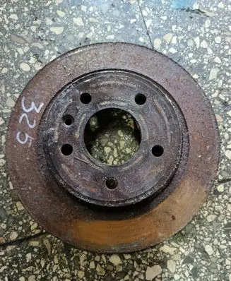 Opel Astra J Rear brake disc