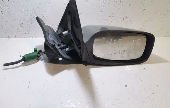 Ford Mondeo MK II Manual wing mirror 