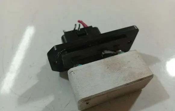 Toyota Avensis Verso Heater blower motor/fan resistor 