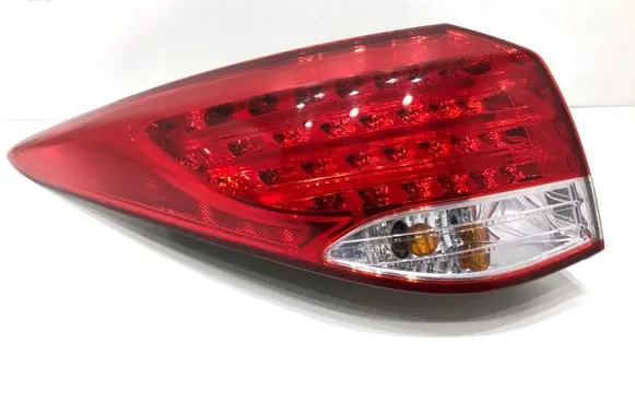 Hyundai i40 Rear/tail lights 92401-3Z0