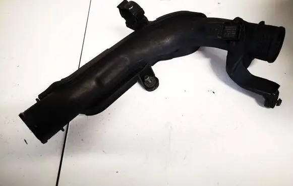 Skoda Octavia Mk2 (1Z) Intercooler hose/pipe 1k0145770ae