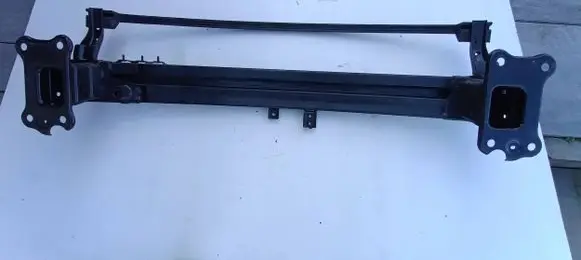 Hyundai Tucson TL Front bumper support beam 