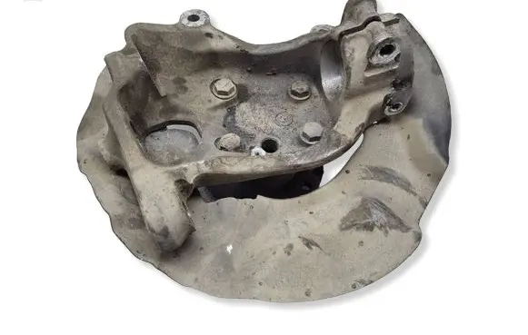 BMW 6 E63 E64 Front wheel hub spindle knuckle 6762017