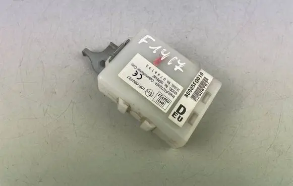 Subaru Forester SJ Door central lock control unit/module 88035FG010