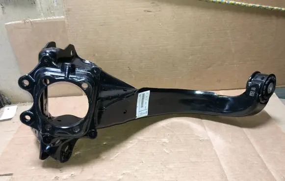 BMW X1 U11 Rear control arm 6895394