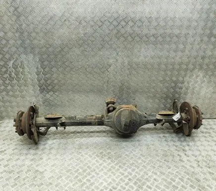 Land Rover Defender Rear axle beam XH124000DA TVK100440