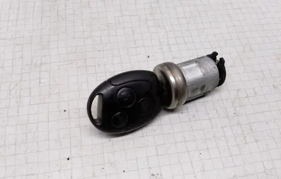 Ford Focus Ignition lock