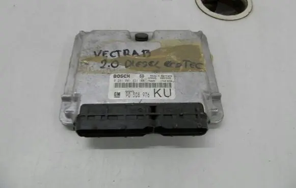 Opel Vectra B Engine control unit/module ECU 0281001631