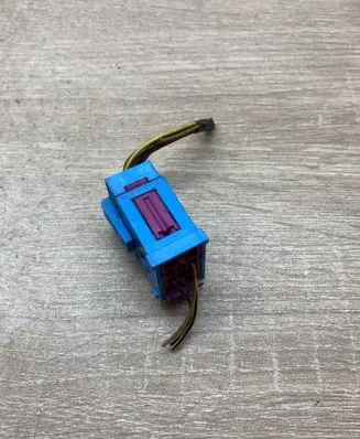 Audi A8 S8 D2 4D Plug wire 8A0972986 962664