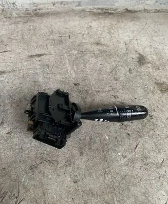 Toyota Corolla E120 E130 Wiper control stalk 02290173738