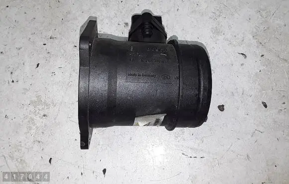 Audi A4 S4 B6 8E 8H Mass air flow meter 0986280215