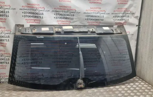 Volkswagen Touareg I Rear windscreen/windshield window 