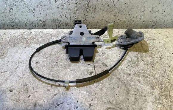 Volvo S60 Tailgate/trunk/boot lock/catch/latch 31335050