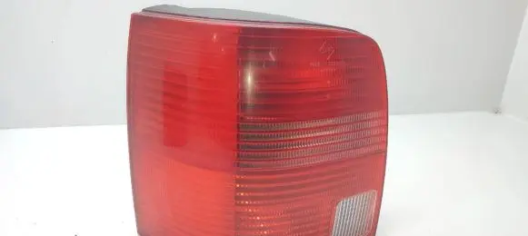 Volkswagen PASSAT B5 Rear/tail lights 3B9945111F