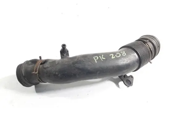 Audi A4 S4 B5 8D Air intake hose/pipe 06D129534