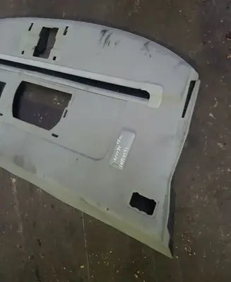 Infiniti Q45 III Parcel shelf