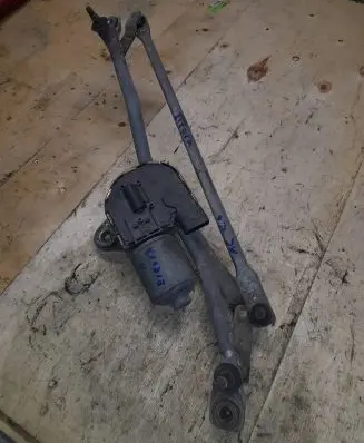 Audi A6 S6 C6 4F Front wiper linkage and motor 4F1955119 0390241771 050122