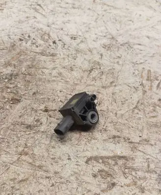 BMW X6 F16 Airbag deployment crash/impact sensor 9196043