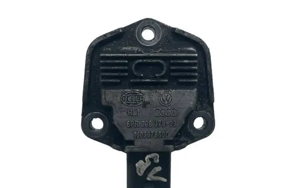 Volkswagen Golf V Oil level sensor 1J0907660C 6PR00807903