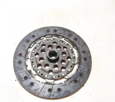 Nissan Primera Clutch pressure plate 30100au600