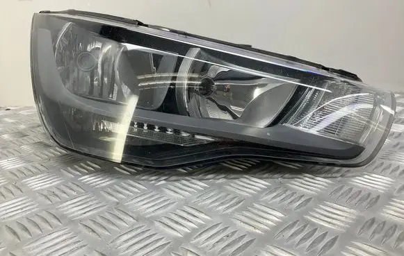 Audi A1 Headlight/headlamp 8X0941004A