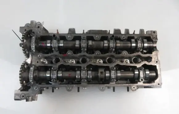 Engine head