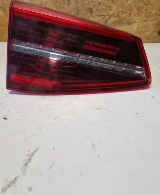 Volkswagen PASSAT B8 Tailgate rear/tail lights 3G9945307B 81450111
