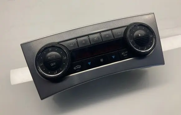 Mercedes-Benz C W203 Climate control unit A2038303285 9140010523 00009712