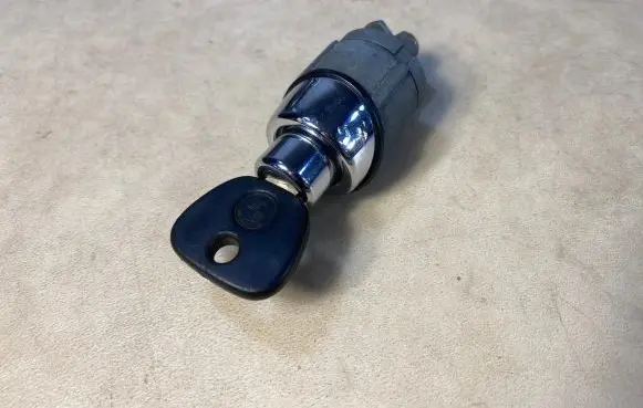 Loading door lock