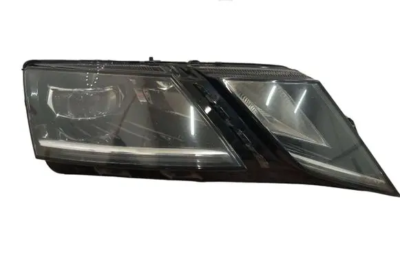 Skoda Octavia Mk3 (5E) Headlight/headlamp 5E1941016D 030110423200