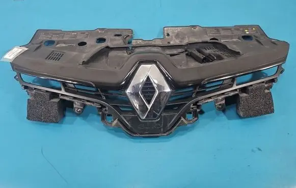 Renault Clio IV Front bumper upper radiator grill 628101467R IMPRK1554864
