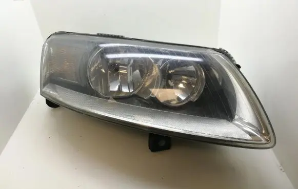 Audi A6 S6 C6 4F Headlight/headlamp 4F0941004
