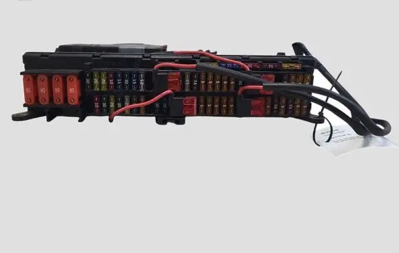 BMW X5 E53 Fuse module 518877006 8380409 8380407