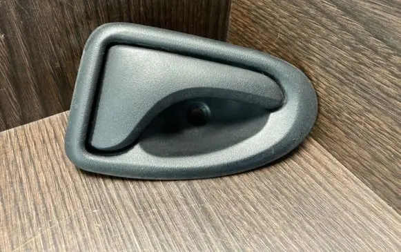 Iveco Daily 35 - 40.10 Front door interior handle trim 7700830078