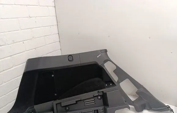 Trunk/boot side trim panel