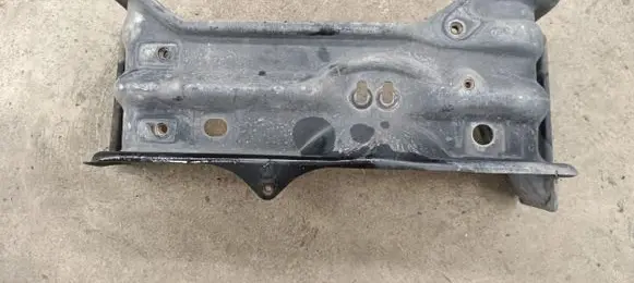 Jeep Grand Cherokee Gearbox mounting bracket