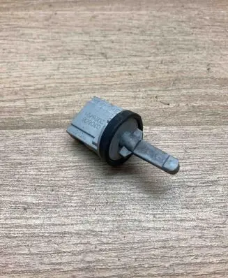 Volkswagen Golf V Interior temperature sensor 1K0907543A 030806