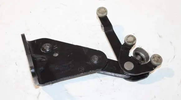 Volkswagen Multivan T5 Sliding door lower roller guide/hinge 7E0843398 7E0843398H